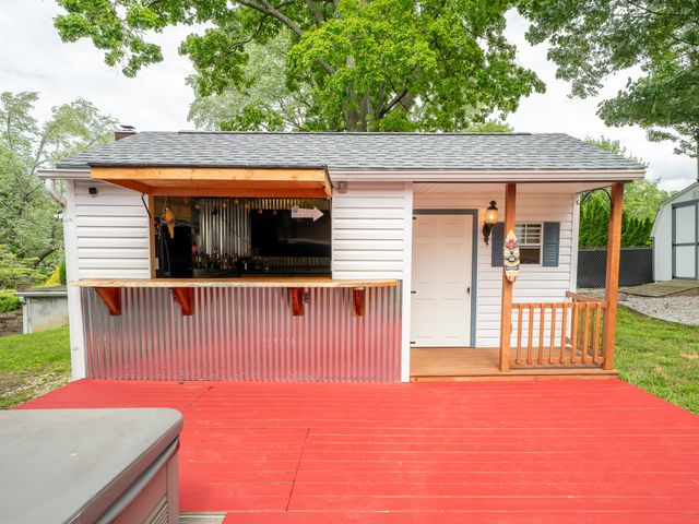 3333 W 39TH Street, Erie, PA 16506