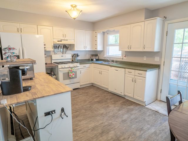 3333 W 39TH Street, Erie, PA 16506