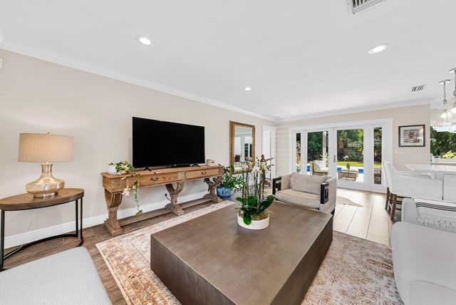 830 Tangerine Way, Gulf Stream, FL 33483