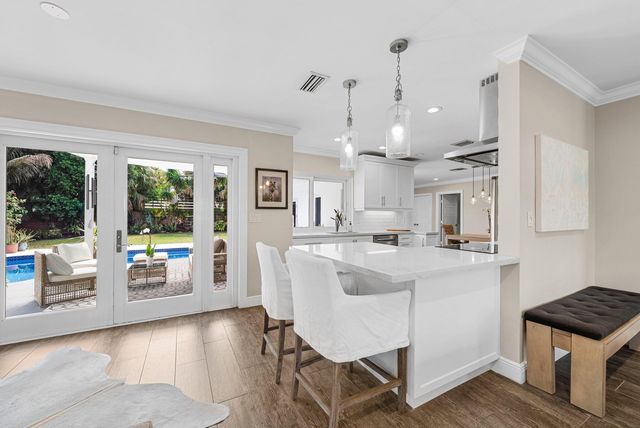 830 Tangerine Way, Gulf Stream, FL 33483