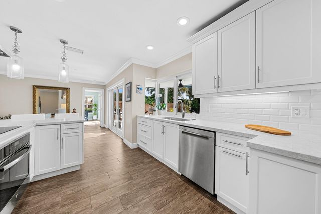 830 Tangerine Way, Gulf Stream, FL 33483