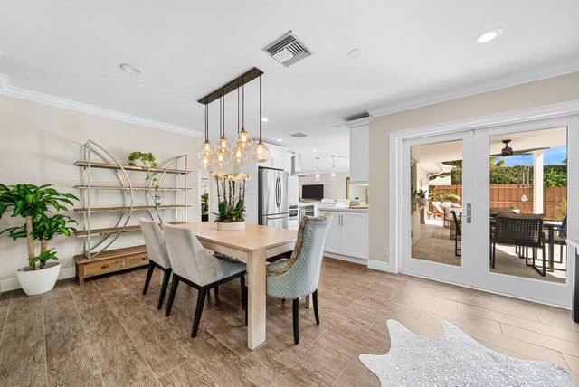 830 Tangerine Way, Gulf Stream, FL 33483