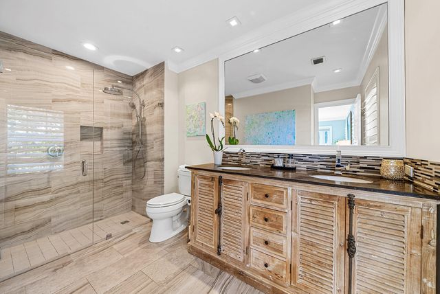 830 Tangerine Way, Gulf Stream, FL 33483