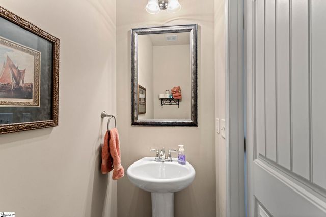 215 Marehaven Court, Piedmont, SC 29673