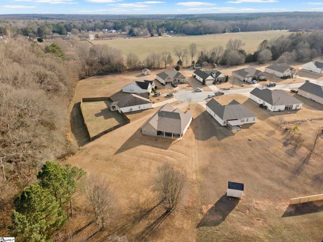 215 Marehaven Court, Piedmont, SC 29673