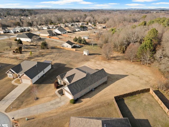 215 Marehaven Court, Piedmont, SC 29673