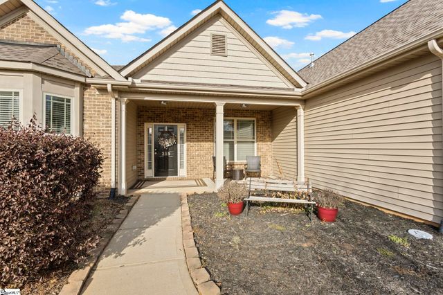 215 Marehaven Court, Piedmont, SC 29673