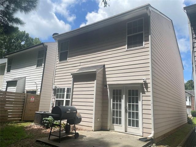 5092 Windsor Forrest Lane, College Park, GA 30349