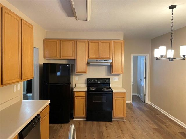 5092 Windsor Forrest Lane, College Park, GA 30349