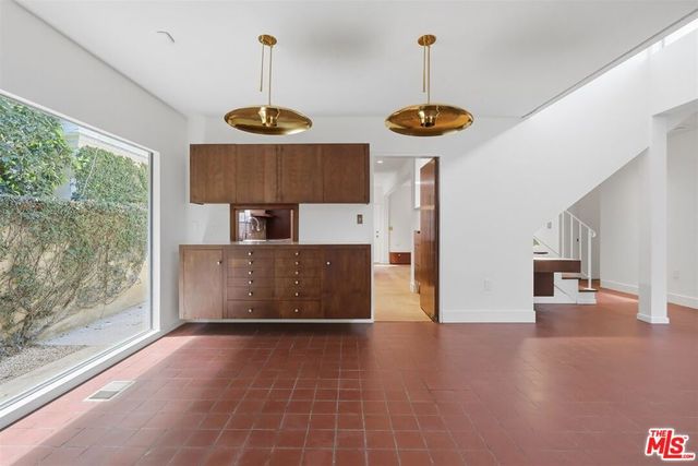444 S Windsor Boulevard, Los Angeles, CA 90020