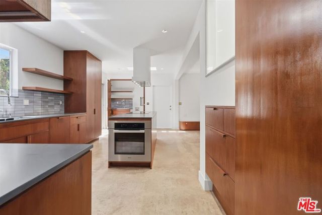 444 S Windsor Boulevard, Los Angeles, CA 90020