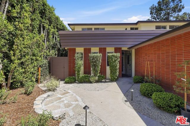 444 S Windsor Boulevard, Los Angeles, CA 90020