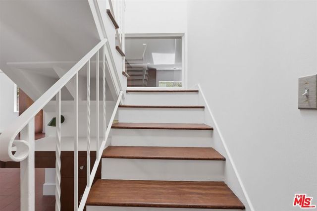 444 S Windsor Boulevard, Los Angeles, CA 90020