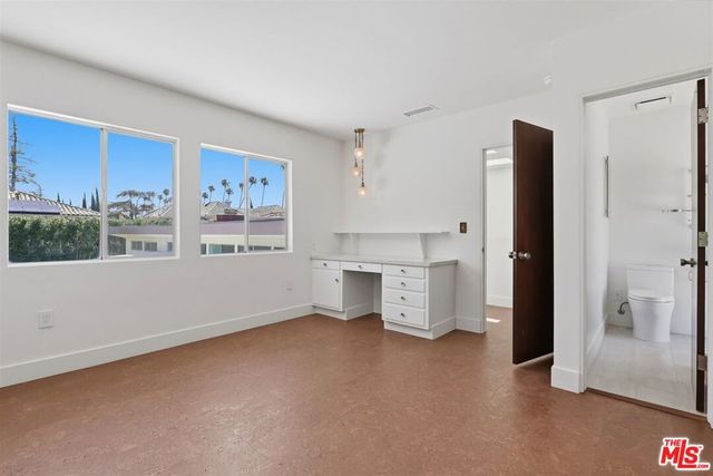 444 S Windsor Boulevard, Los Angeles, CA 90020