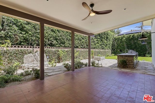 444 S Windsor Boulevard, Los Angeles, CA 90020