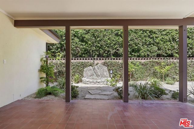 444 S Windsor Boulevard, Los Angeles, CA 90020