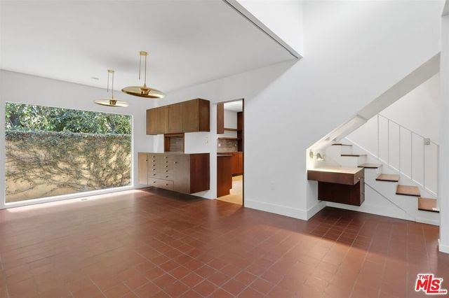 444 S Windsor Boulevard, Los Angeles, CA 90020