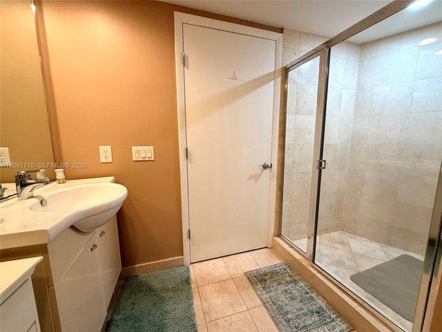 1830 S Ocean Drive 2508, Hallandale Beach, FL 33009