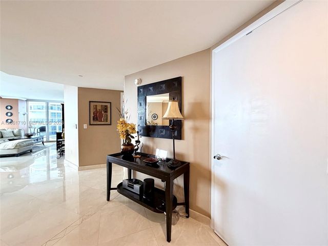 1830 S Ocean Drive 2508, Hallandale Beach, FL 33009