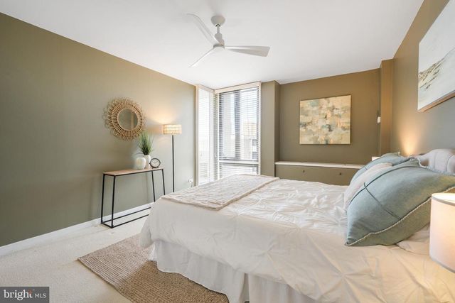 1245 4TH ST SW #E-805, Washington, DC 20024