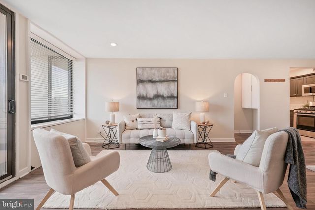 1245 4TH ST SW #E-805, Washington, DC 20024