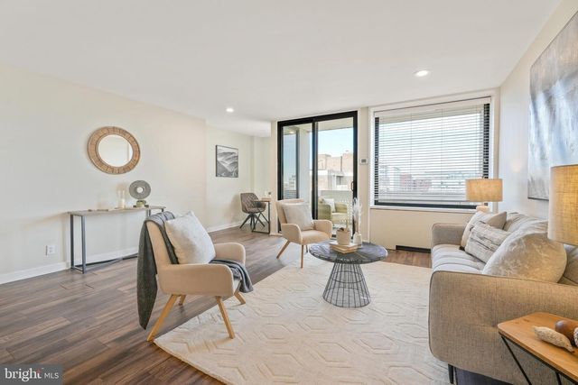 1245 4TH ST SW #E-805, Washington, DC 20024