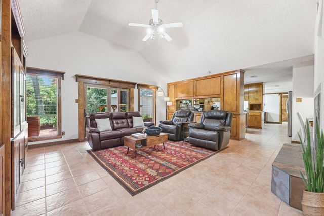 281 Ridgewood Drive, Magnolia, TX 77355