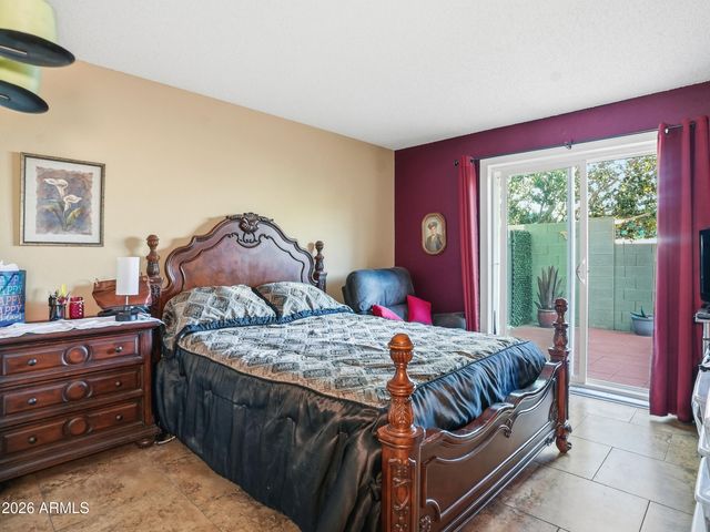 1832 N 52ND Street 107, Phoenix, AZ 85008