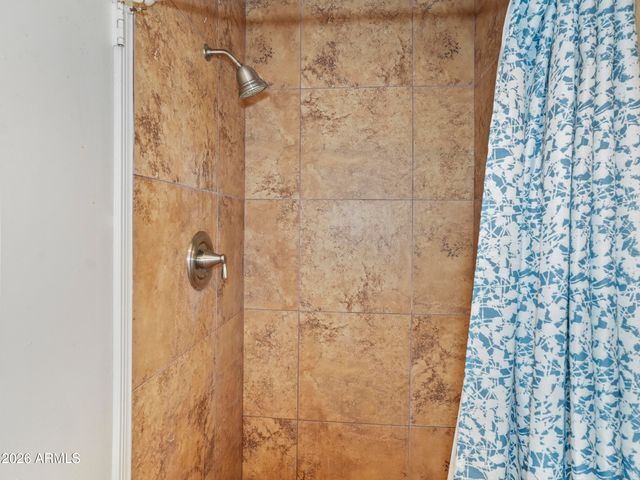 1832 N 52ND Street 107, Phoenix, AZ 85008