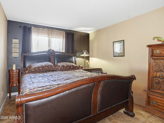 1832 N 52ND Street 107, Phoenix, AZ 85008