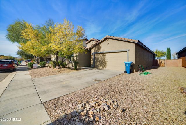 1111 E MADERA GROVE Lane, Sahuarita, AZ 85629