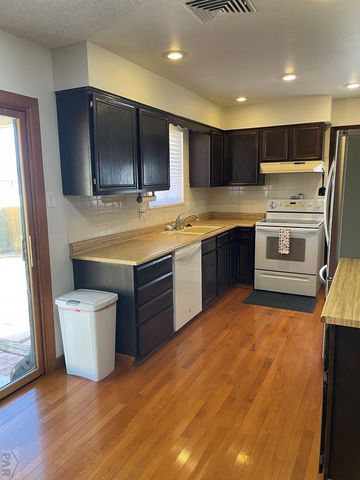 150 Regency Blvd, Pueblo, CO 81005