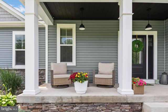 215 SADDLE RIDGE LN, Fredericksburg, VA 22406