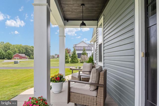 215 SADDLE RIDGE LN, Fredericksburg, VA 22406