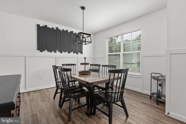 215 SADDLE RIDGE LN, Fredericksburg, VA 22406