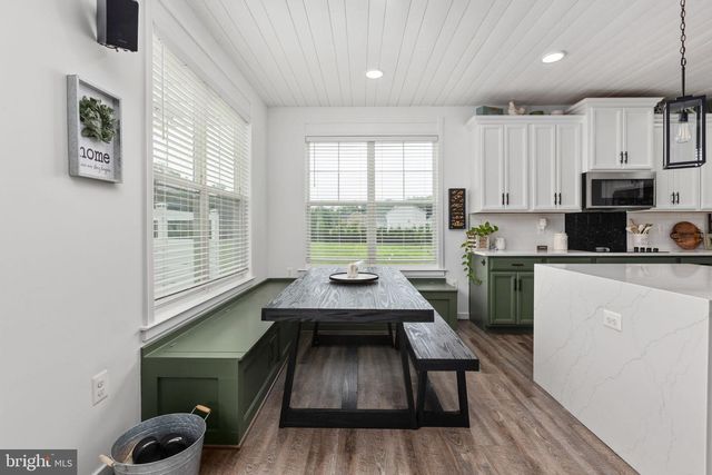 215 SADDLE RIDGE LN, Fredericksburg, VA 22406