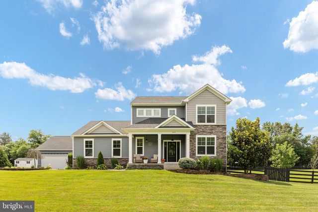215 SADDLE RIDGE LN, Fredericksburg, VA 22406