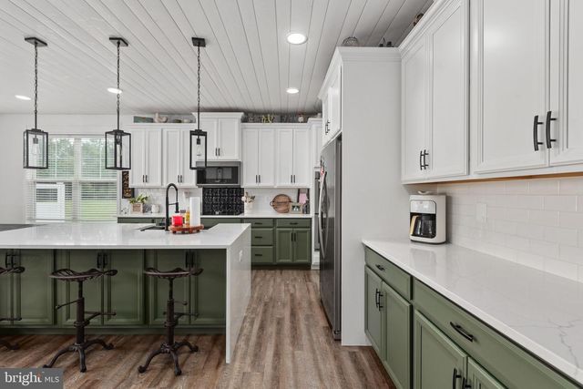 215 SADDLE RIDGE LN, Fredericksburg, VA 22406