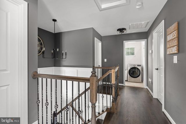 215 SADDLE RIDGE LN, Fredericksburg, VA 22406