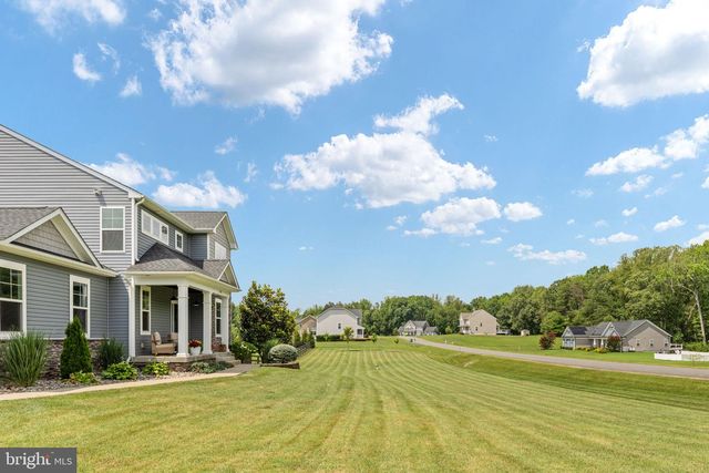 215 SADDLE RIDGE LN, Fredericksburg, VA 22406
