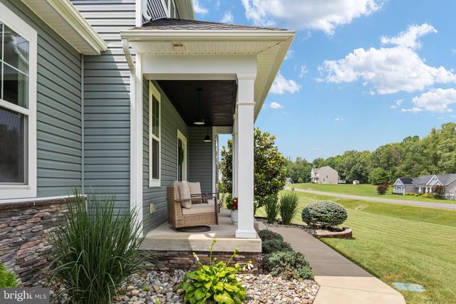 215 SADDLE RIDGE LN, Fredericksburg, VA 22406