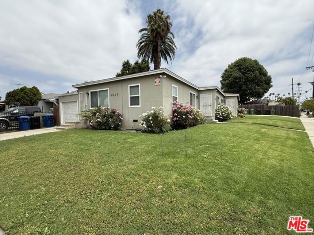 3117 W 36th Street, Los Angeles, CA 90018
