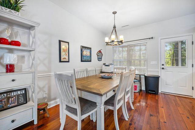 133 Hanahan Plantation Circle, Hanahan, SC 29410