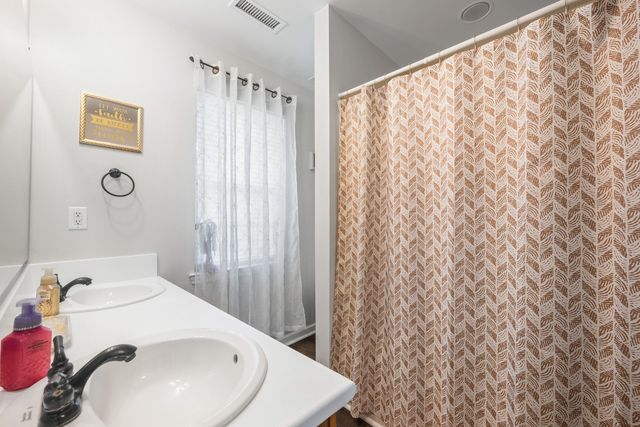 133 Hanahan Plantation Circle, Hanahan, SC 29410