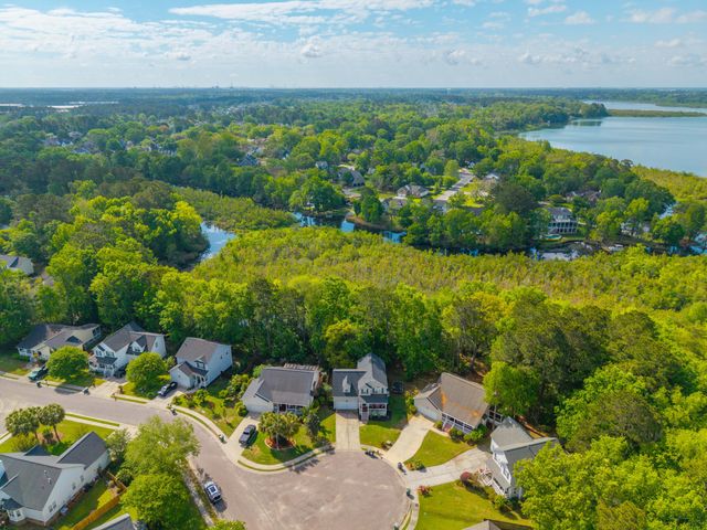 133 Hanahan Plantation Circle, Hanahan, SC 29410