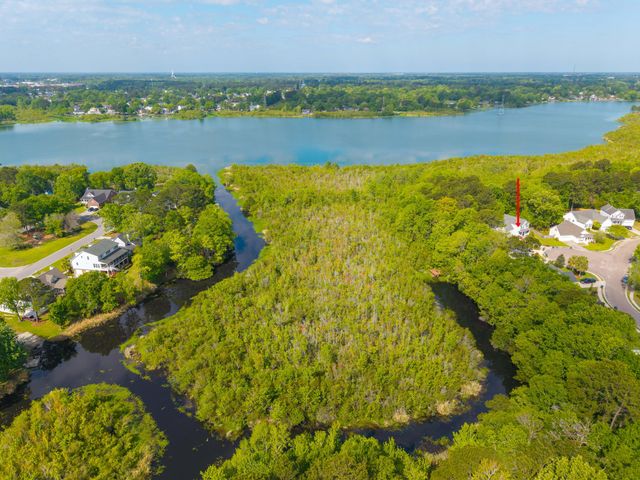 133 Hanahan Plantation Circle, Hanahan, SC 29410