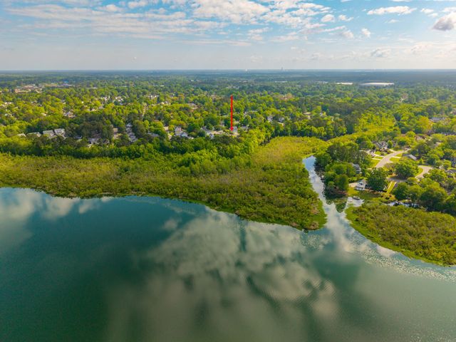 133 Hanahan Plantation Circle, Hanahan, SC 29410