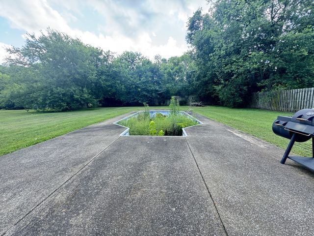 4139 Hampshire Pike, Hampshire, TN 38461