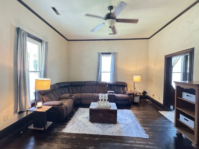 4139 Hampshire Pike, Hampshire, TN 38461