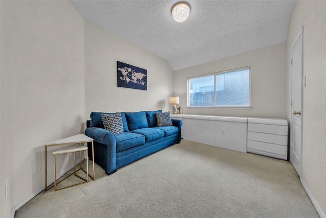 729 Claridge Drive, Arlington, TX 76018